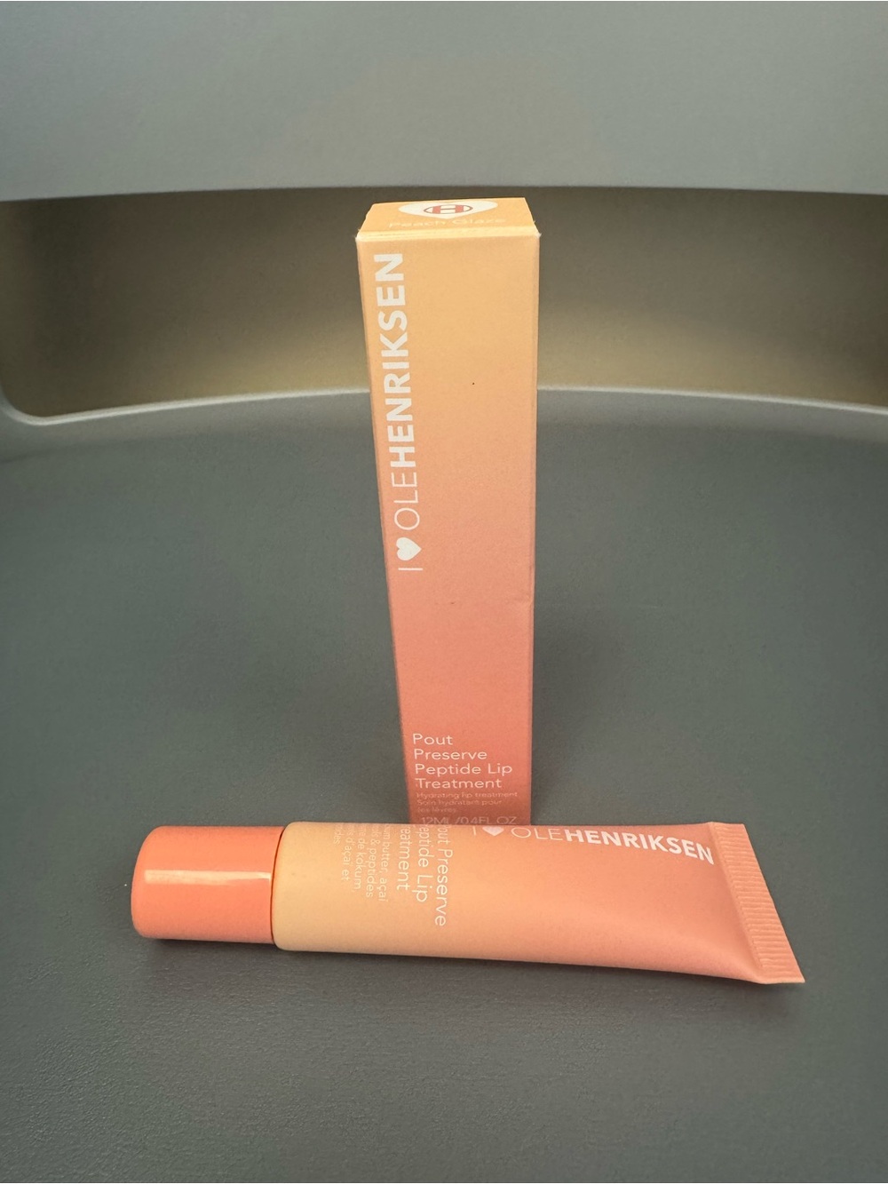 Ole Henriksen Peach-Coral Pout Peptide Lip Treatment